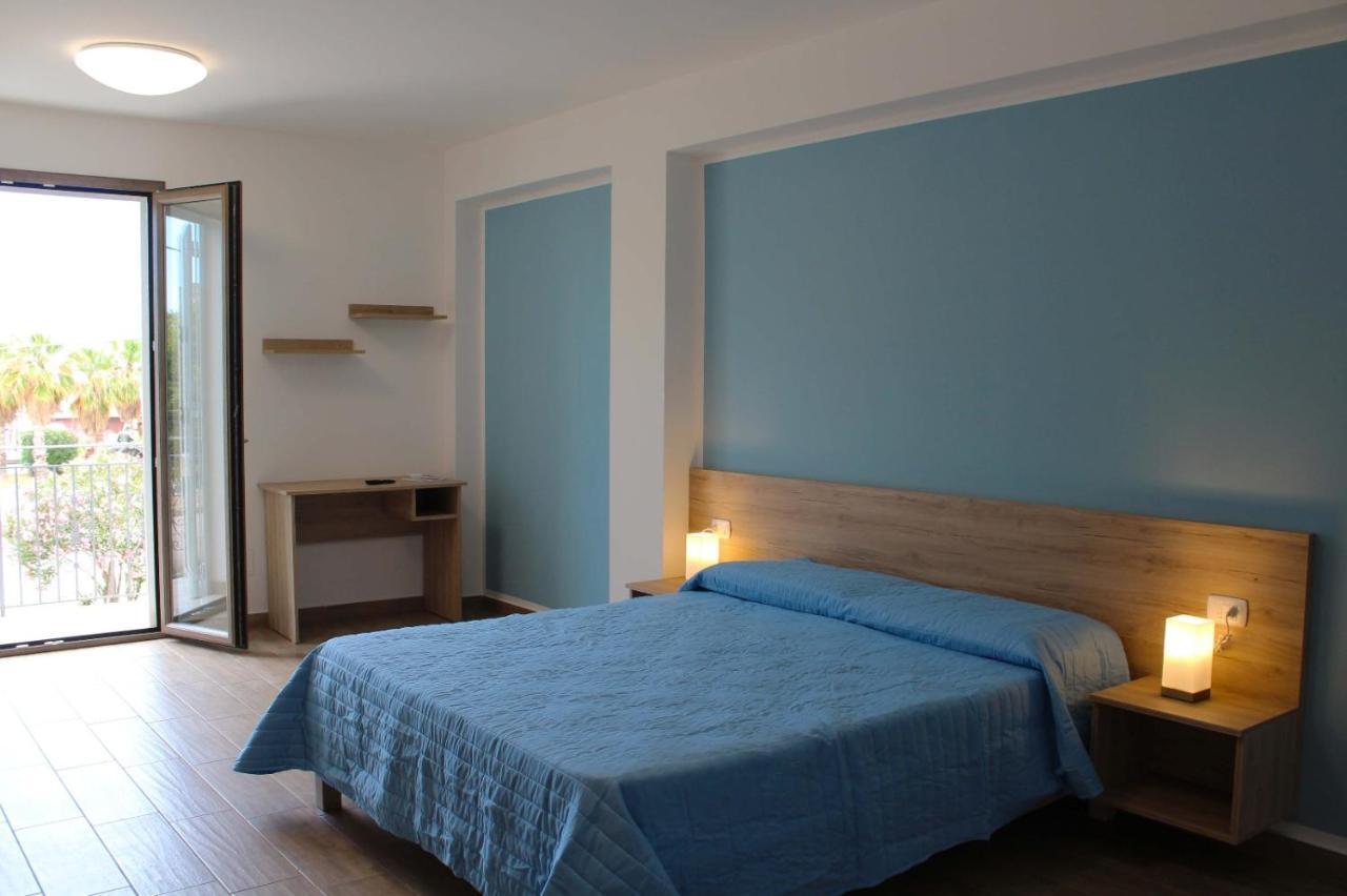 Bed Ponente Hotel Isola delle Femmine Buitenkant foto